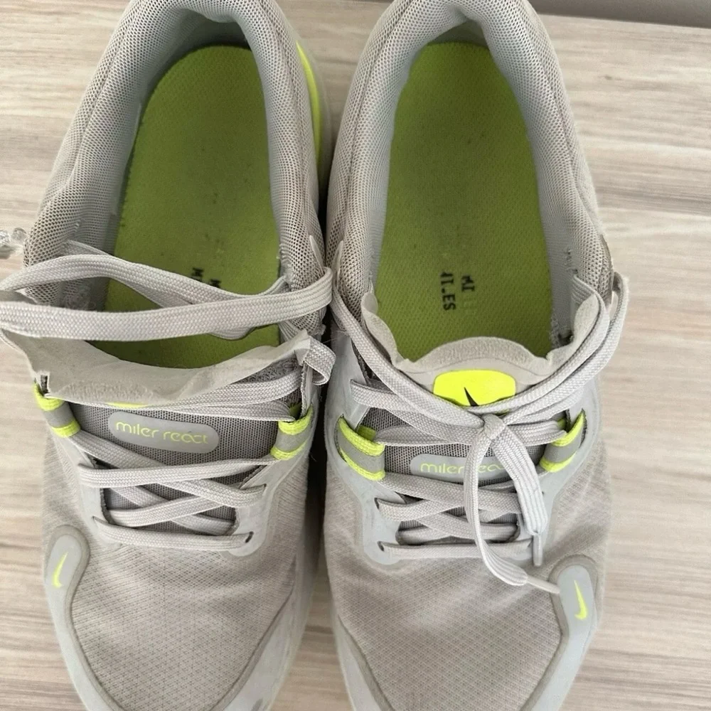 Nike React Miler Grey‎ Fog Volt size 10
